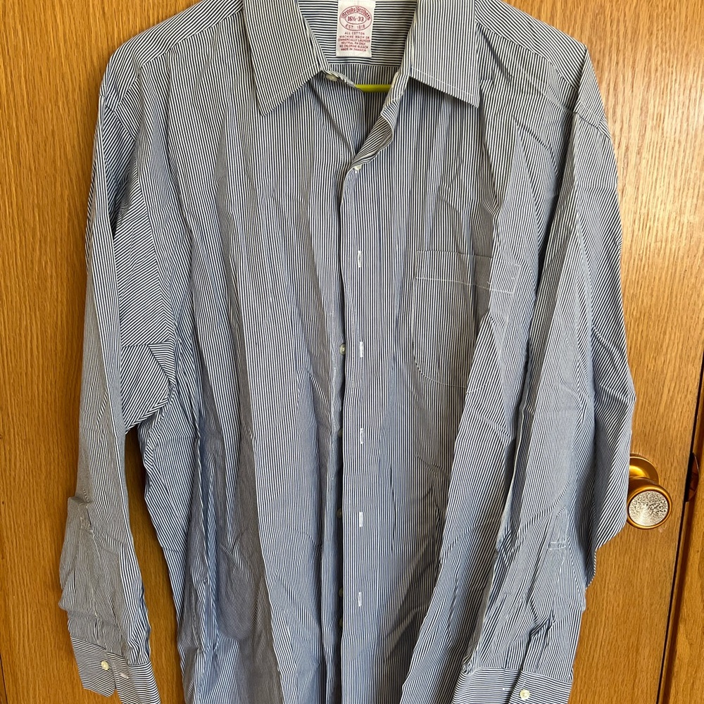 Brooks Brothers Men's Blue Striped Shirt